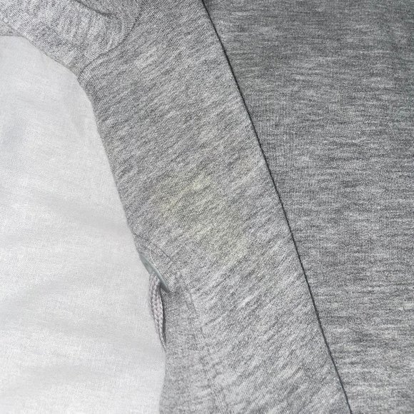 90 Degree by Reflex Grey Lace-up Sweatshirt - Picture 4 of 5